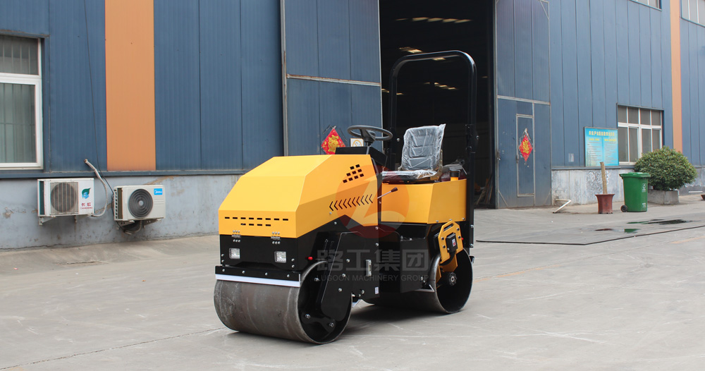 小型壓路機(jī) 小型壓路機(jī)